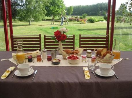 Vauxaillon Au Jardin Fleuriヴィラ エクステリア 写真